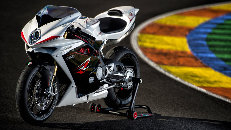 Illustration for article titled These Are The Most Powerful Motorcycles You Can Buy In 2015